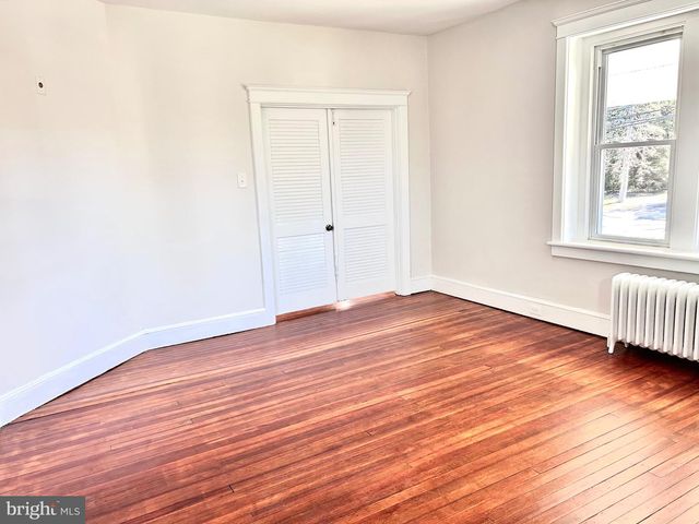 272 PENN AVE, Oxford, PA 19363