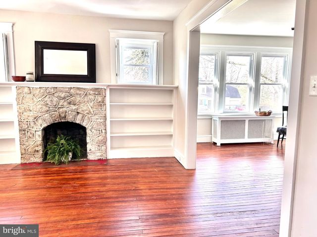 272 PENN AVE, Oxford, PA 19363