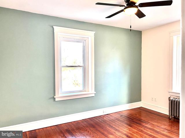 272 PENN AVE, Oxford, PA 19363