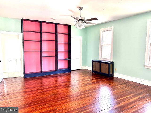 272 PENN AVE, Oxford, PA 19363