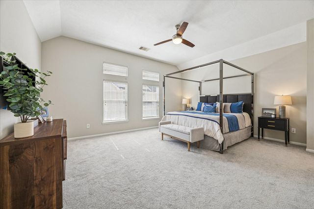 3319 Leading Point Drive, Houston, TX 77091