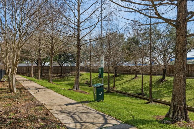 3319 Leading Point Drive, Houston, TX 77091