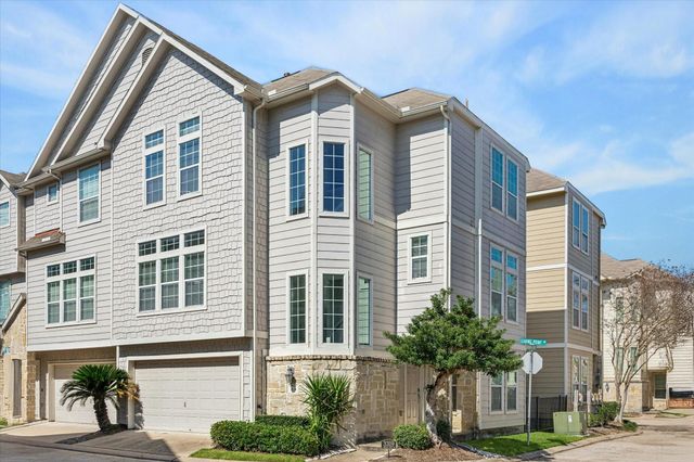 3319 Leading Point Drive, Houston, TX 77091