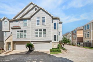 3319 Leading Point Drive, Houston, TX 77091