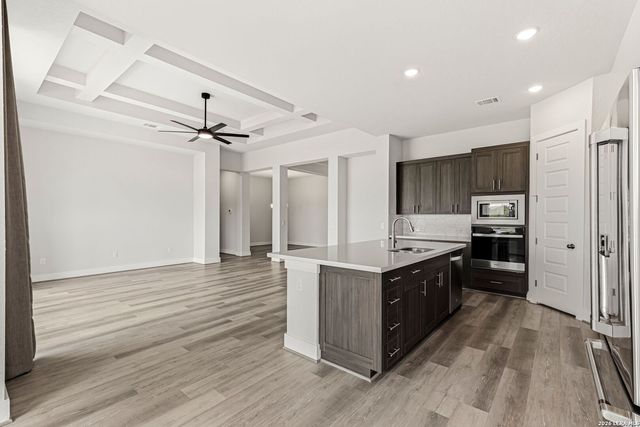 11625 Hollering Pass, Schertz, TX 78154
