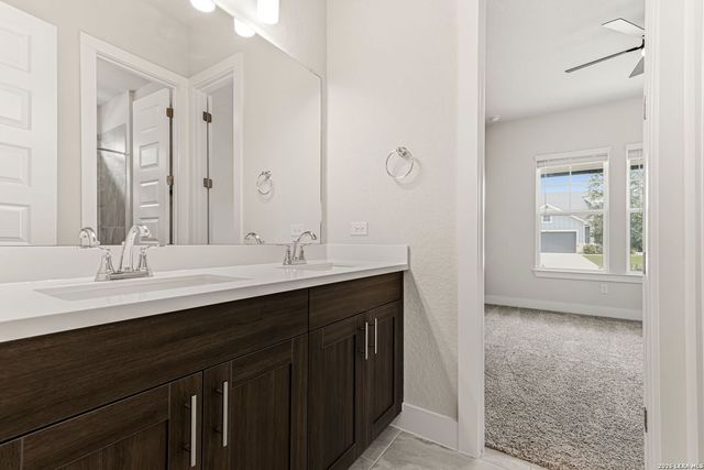 11625 Hollering Pass, Schertz, TX 78154