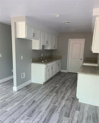 1645 E 117th, Los Angeles, CA 90059