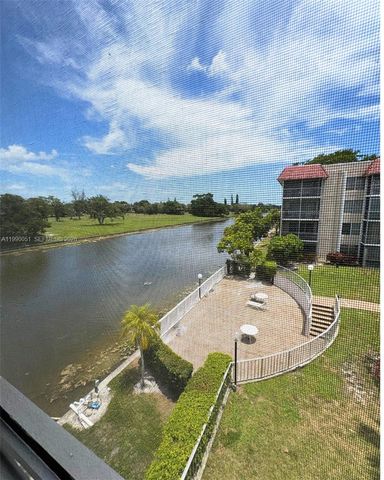 3776 Inverrary Boulevard 301R, Lauderhill, FL 33319