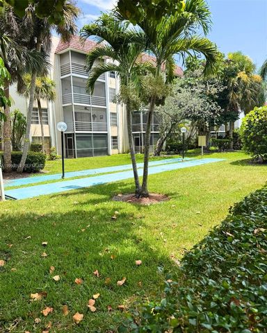 3776 Inverrary Boulevard 301R, Lauderhill, FL 33319