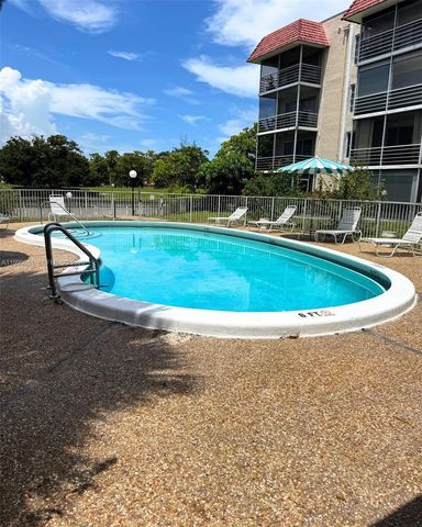 3776 Inverrary Boulevard 301R, Lauderhill, FL 33319
