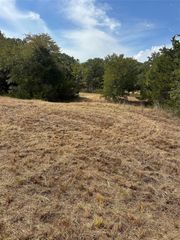 565 W Hughes Street, Collinsville, TX 76233