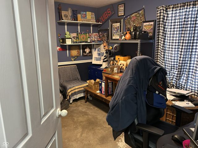 1229 Middleham Lane, Beech Grove, IN 46107