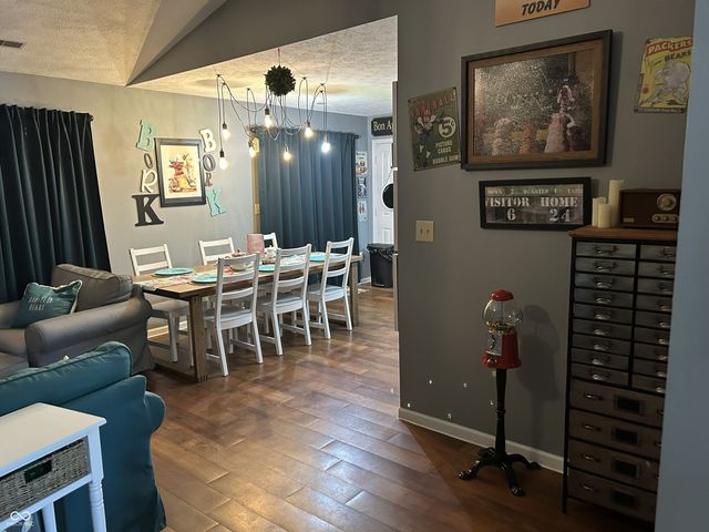 1229 Middleham Lane, Beech Grove, IN 46107