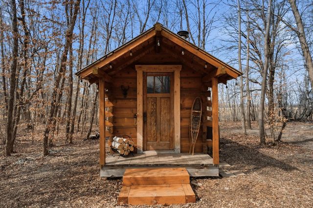 4355 Donway Drive NE, Alexandria, MN 56308