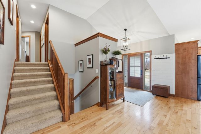 4355 Donway Drive NE, Alexandria, MN 56308