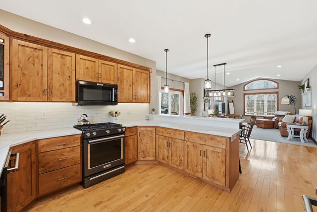 4355 Donway Drive NE, Alexandria, MN 56308