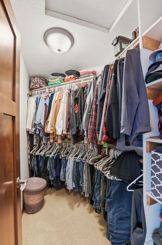 4355 Donway Drive NE, Alexandria, MN 56308