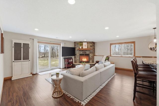 4355 Donway Drive NE, Alexandria, MN 56308