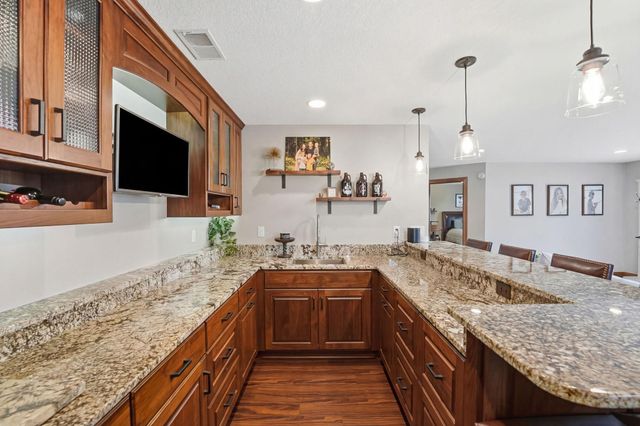 4355 Donway Drive NE, Alexandria, MN 56308