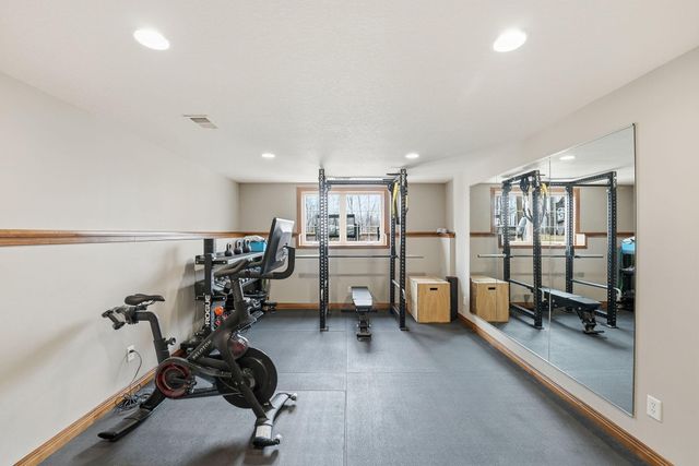 4355 Donway Drive NE, Alexandria, MN 56308