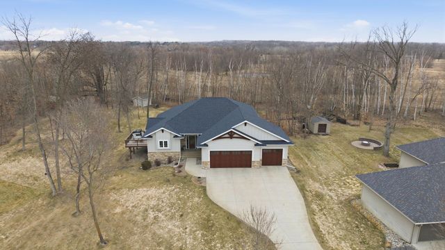 4355 Donway Drive NE, Alexandria, MN 56308