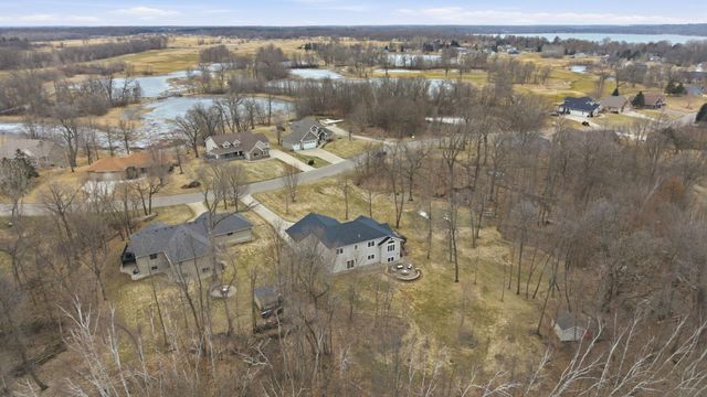 4355 Donway Drive NE, Alexandria, MN 56308