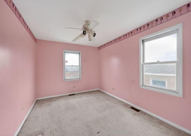 2764 W 95th Place, Evergreen Park, IL 60805