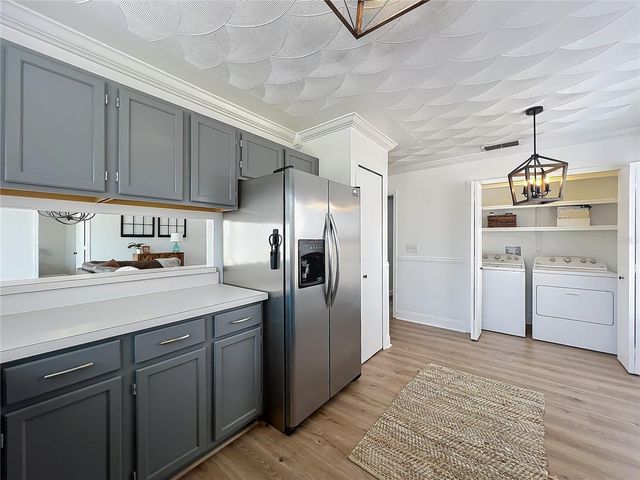 1433 PON PON COURT, Orlando, FL 32825