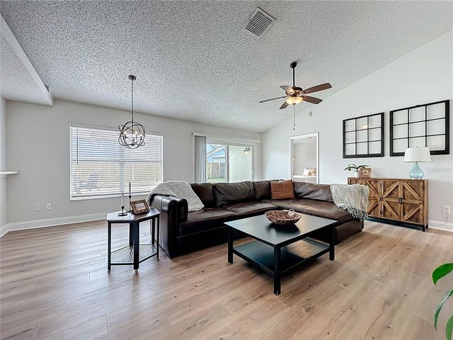 1433 PON PON COURT, Orlando, FL 32825