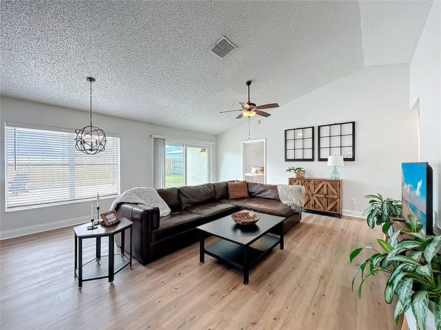 1433 PON PON COURT, Orlando, FL 32825