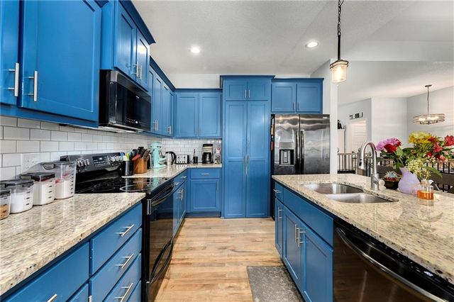 804 Merion Street, Lansing, KS 66043