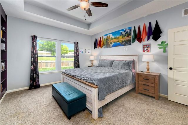 804 Merion Street, Lansing, KS 66043