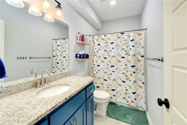 804 Merion Street, Lansing, KS 66043