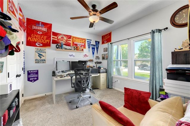 804 Merion Street, Lansing, KS 66043