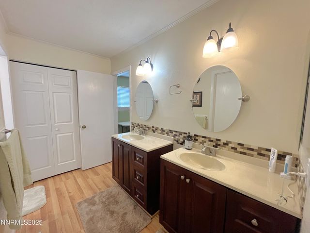 1025 Tyler Way, Sparks, NV 89431