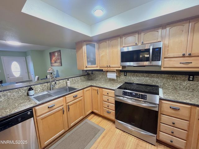 1025 Tyler Way, Sparks, NV 89431