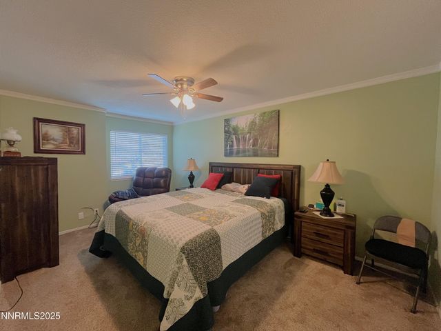 1025 Tyler Way, Sparks, NV 89431