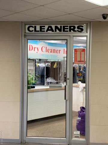 1815 215th Street 16J, Bayside, NY 11360