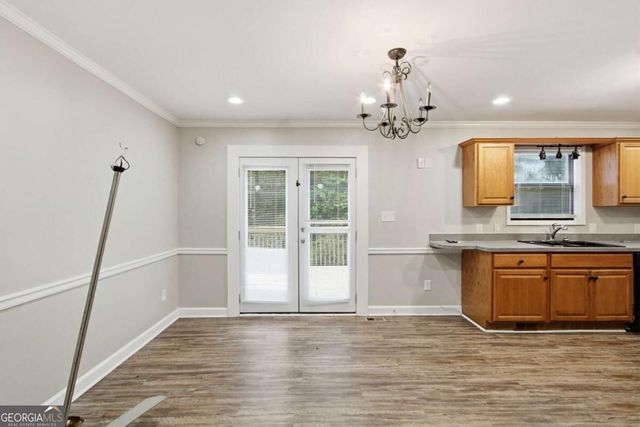 5756 Lake Court NW, Kennesaw, GA 30152