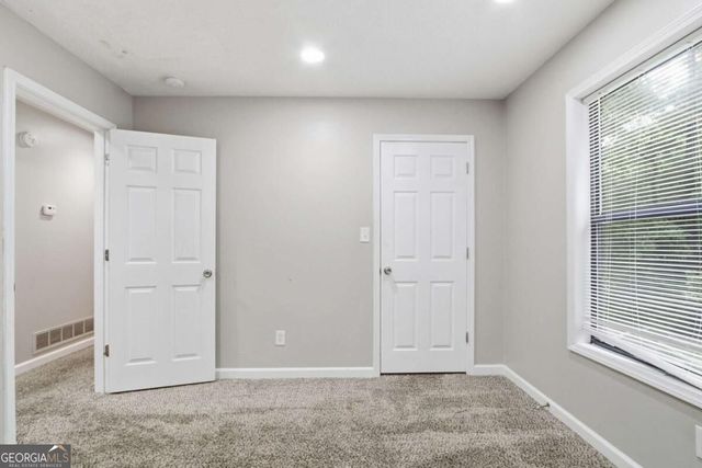 5756 Lake Court NW, Kennesaw, GA 30152