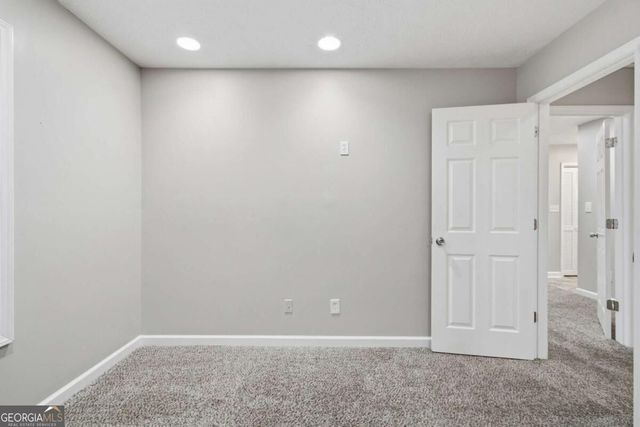 5756 Lake Court NW, Kennesaw, GA 30152