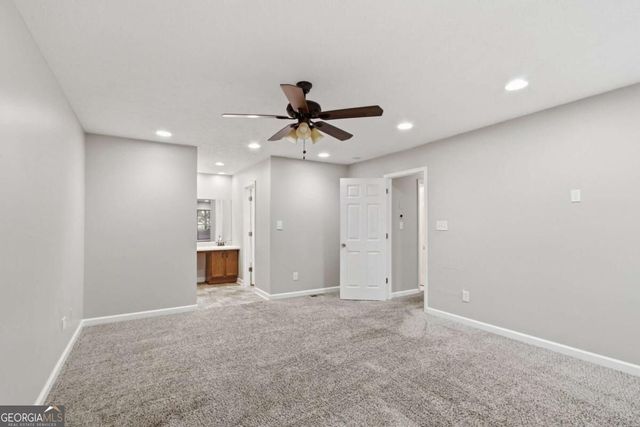 5756 Lake Court NW, Kennesaw, GA 30152