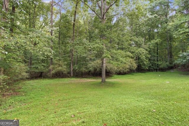 5756 Lake Court NW, Kennesaw, GA 30152