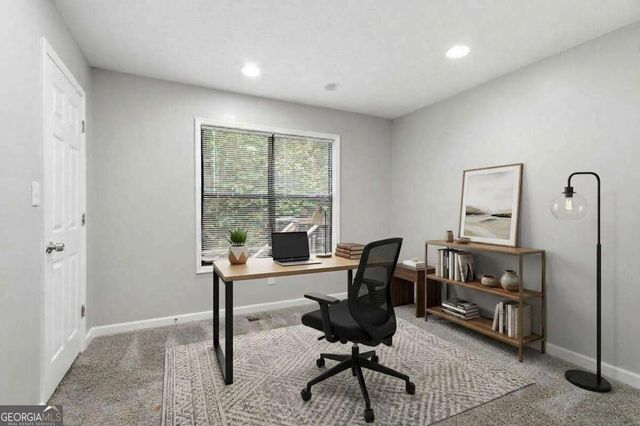 5756 Lake Court NW, Kennesaw, GA 30152