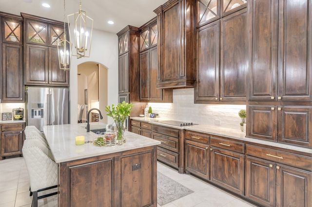 504 Savannah Drive, Ovilla, TX 75154