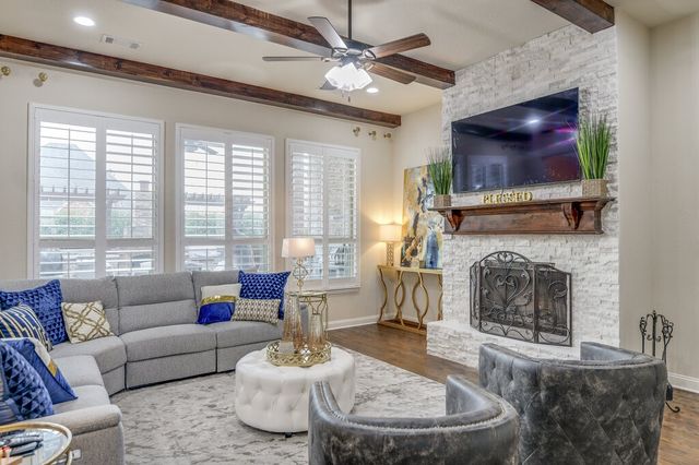 504 Savannah Drive, Ovilla, TX 75154