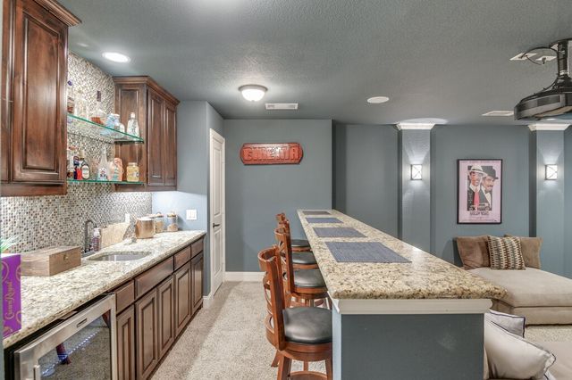 504 Savannah Drive, Ovilla, TX 75154