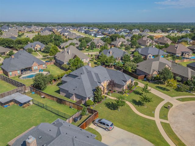 504 Savannah Drive, Ovilla, TX 75154