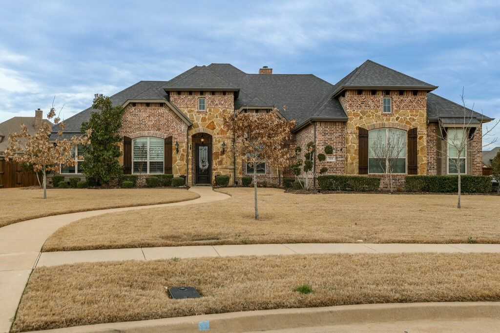 504 Savannah Drive, Ovilla, TX 75154