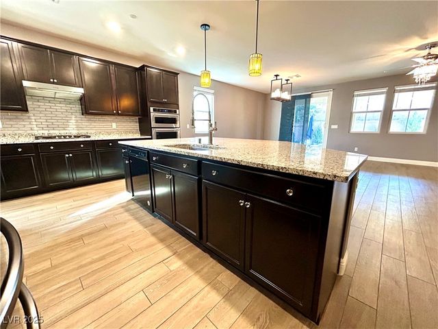 2927 Ventana Ridge Avenue, Henderson, NV 89044